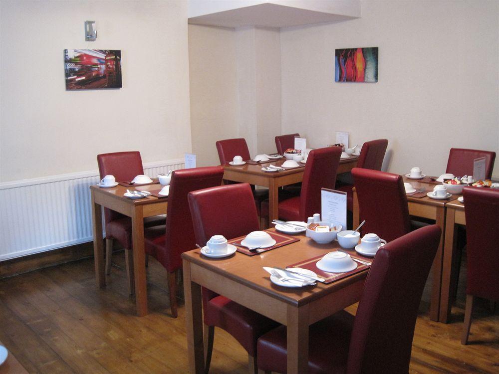 Leigh House Hotel 3*