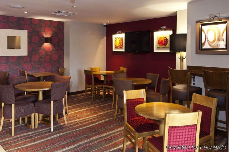 Premier Hanger Lane 3*