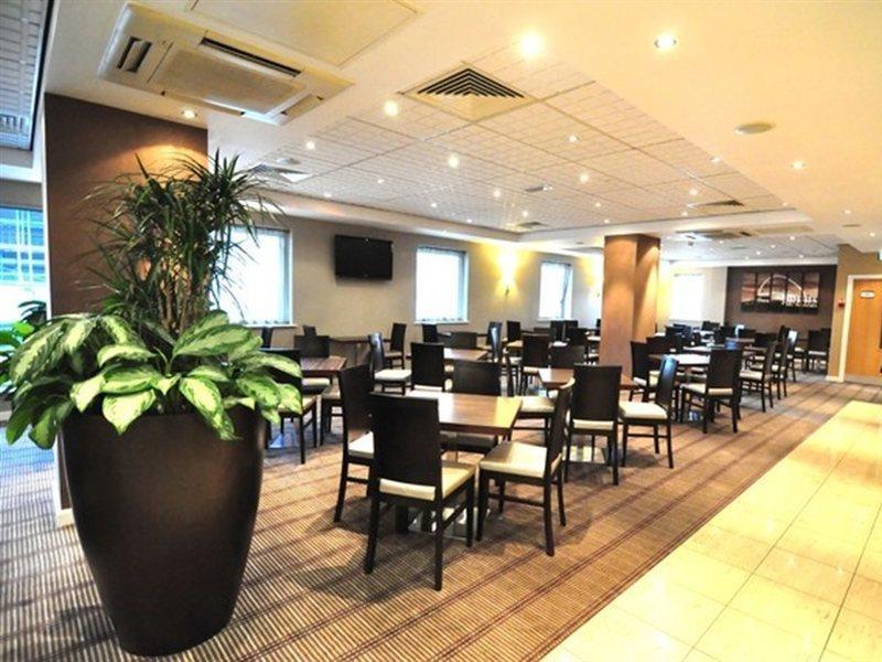 Hotel Express Park Royal By Ihg London