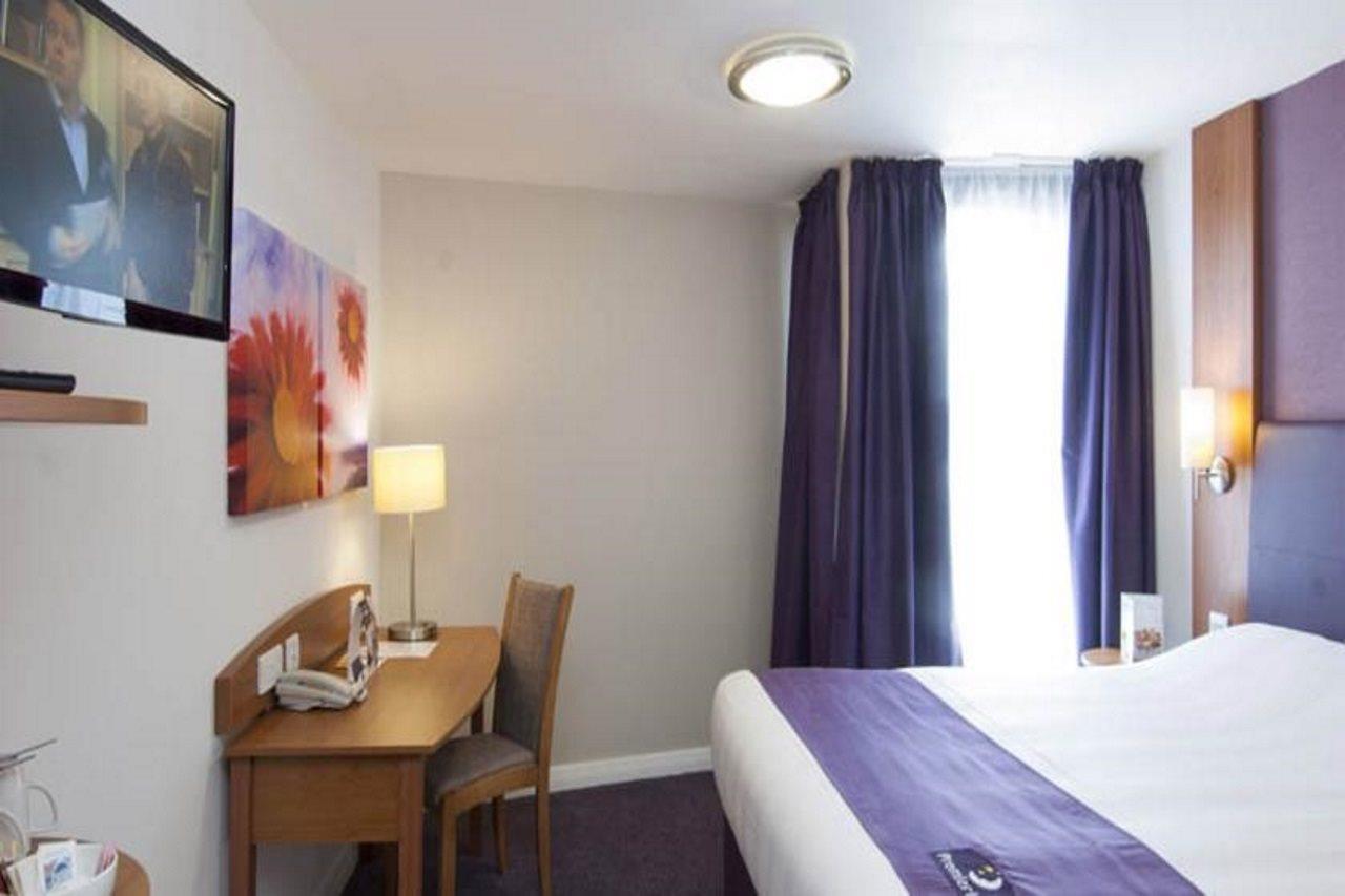 Hotel Premier Inn London Euston 3*
