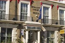 Holland Court 3*