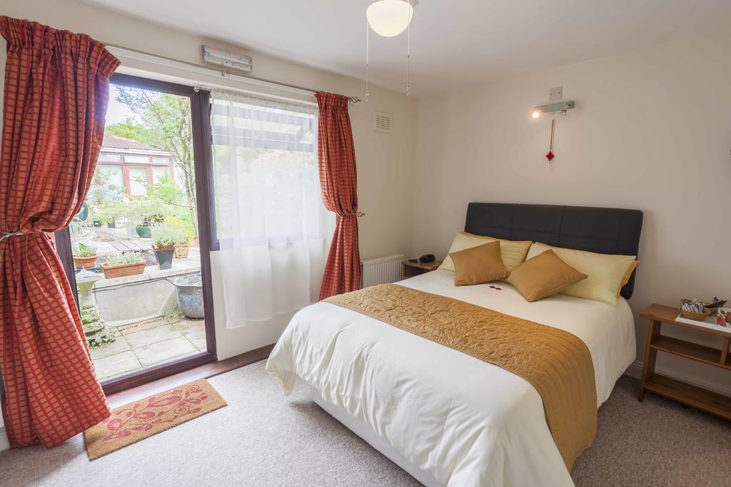 Melrose House 4*