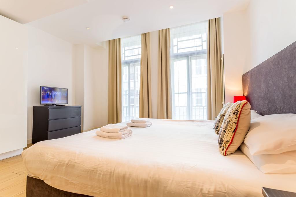 My Piccadilly Circus Apartment *