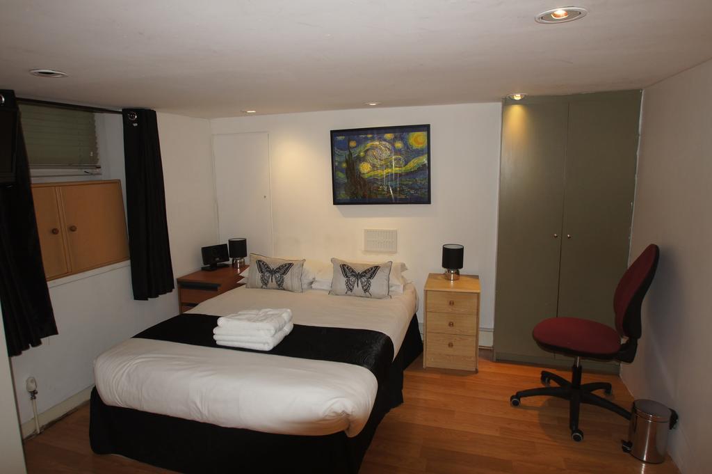 Magical & Charming 8 Covent Garden Townhouse * London