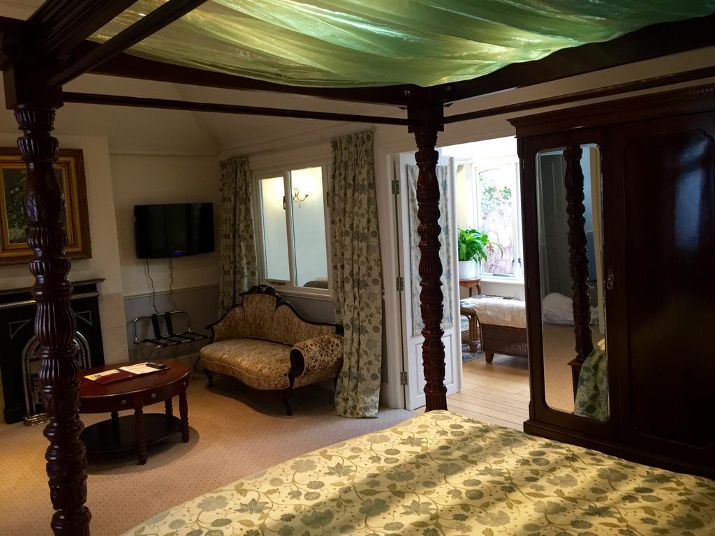 Guest house Lord Milner