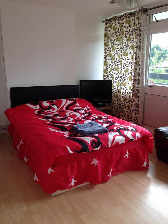 Chapman Street Guest house *