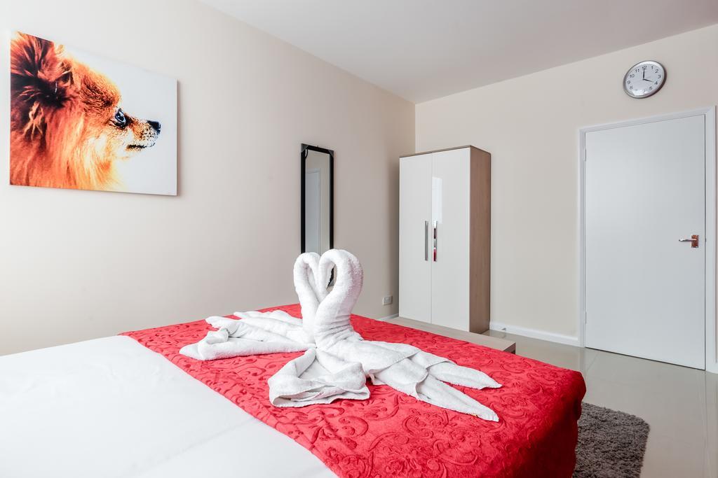 Commercial House London