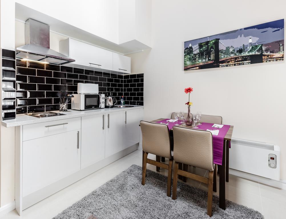 Commercial House London