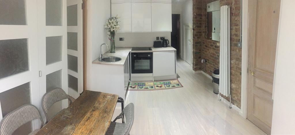 Fullwood Mews Apartment