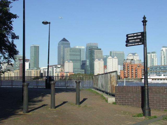 Surrey Quays Apartamento Londres