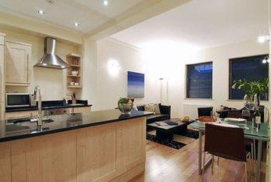 Hotel Clarendon 140 Minories London