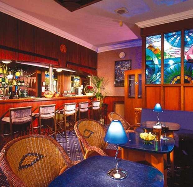 Mitre House 3* London