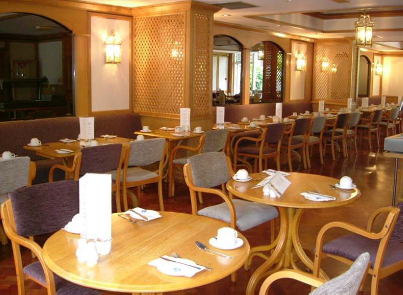 Western Burns Kensington 3* London