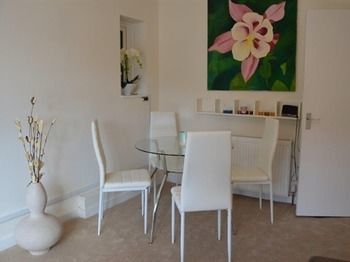 Hotel Kensington And Olympia Short Lets 4*