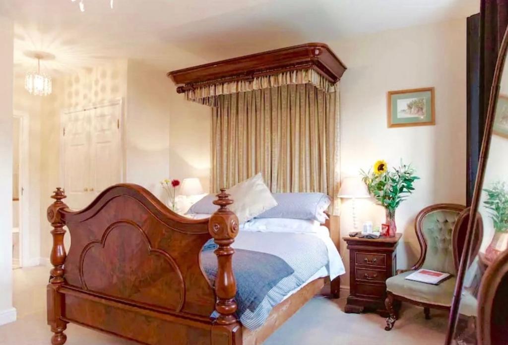 Lynbrook Grove Guest house 5*
