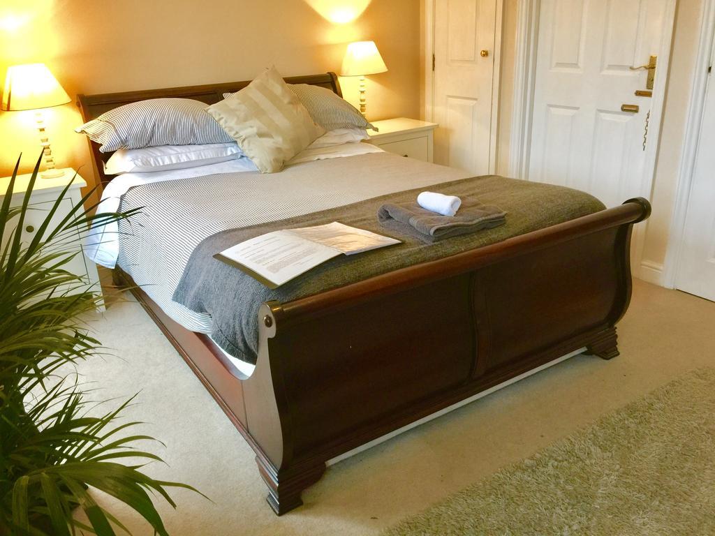Guest house Lynbrook Grove