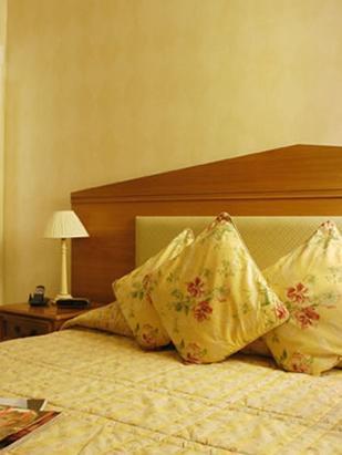 Hotel Astons 3*