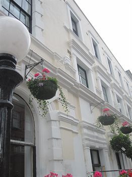 Kings Cross Hotel 3*