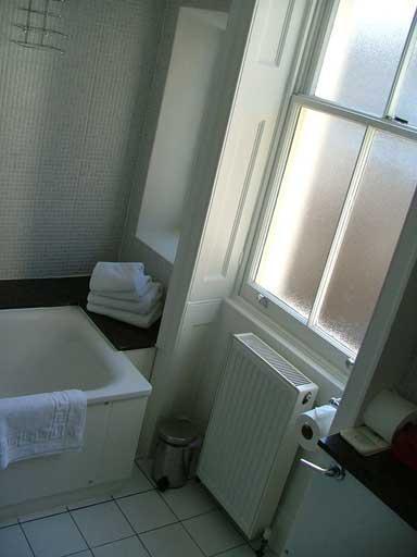 Staunton - 4* Londen
