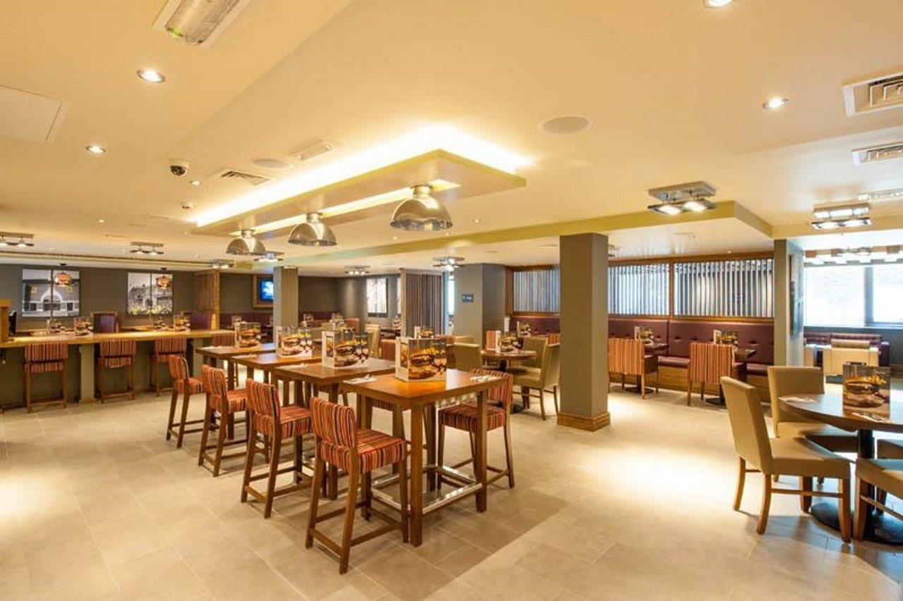 Premier Hendon - The Hyde Hotel Londen
