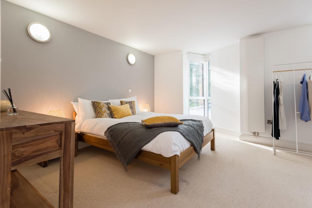 Vakantiehuis Creed 3 Bed Bridge House
