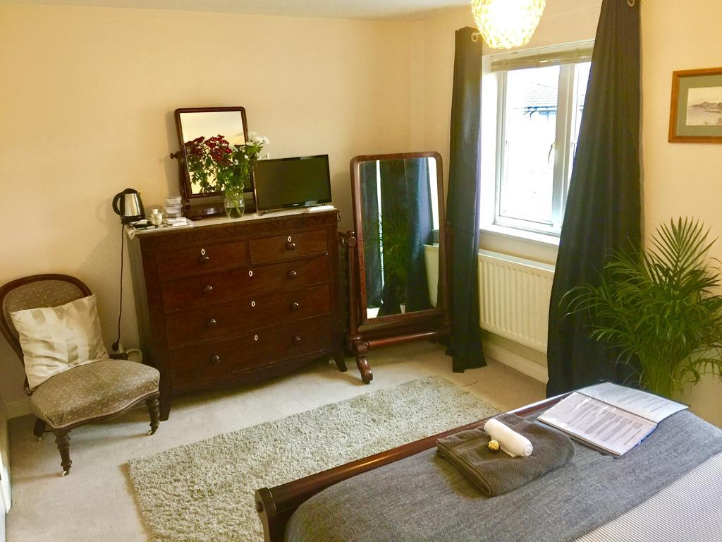 Lynbrook Grove 5*