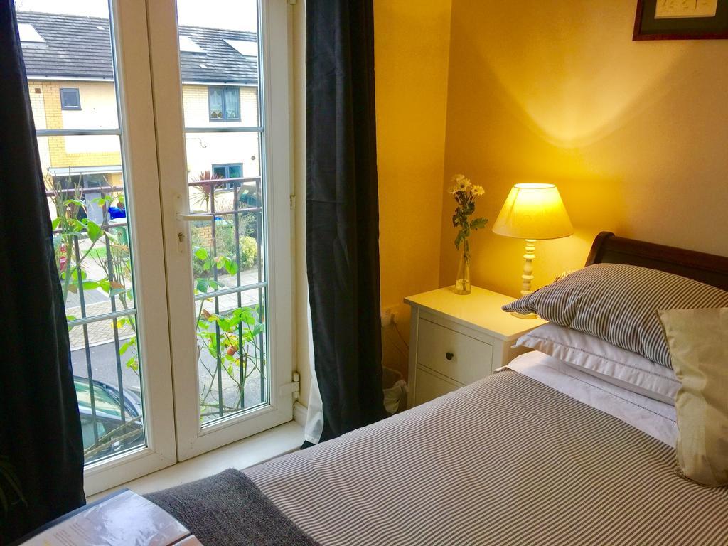 Lynbrook Grove London