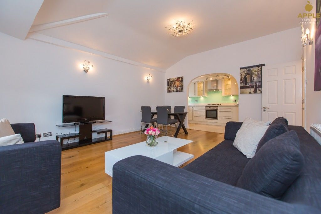 Apple Hyde Park 4*