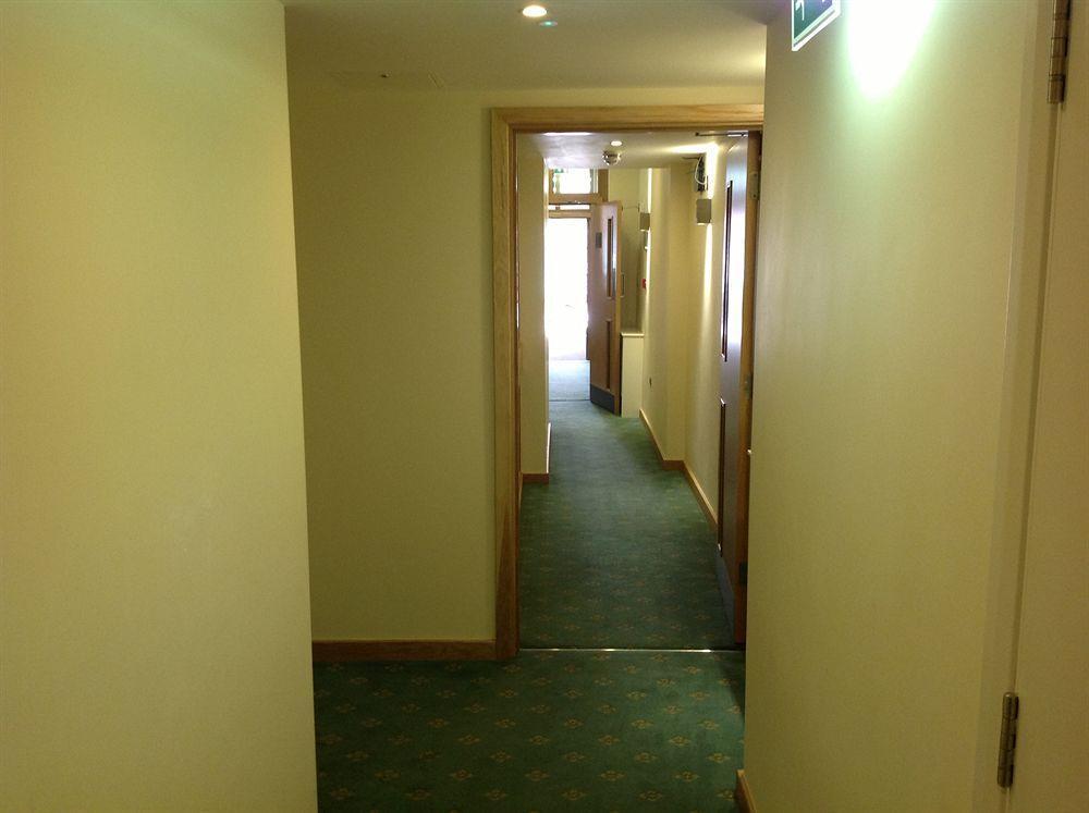 Regency 3*