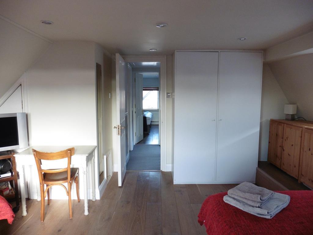 Guest house Brookview 3*