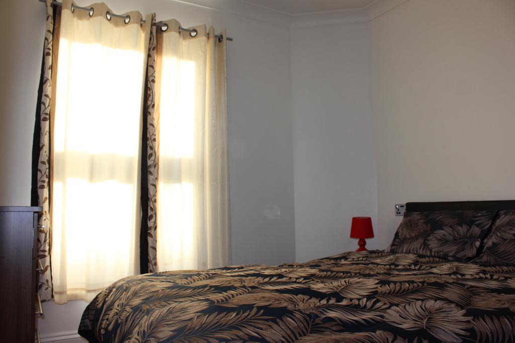 Guest house 3 Portland Villas London