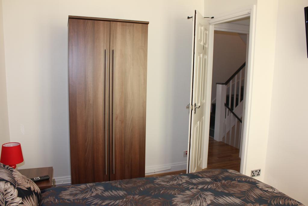 3 Portland Villas