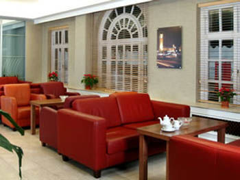 Premier Victoria 3* London
