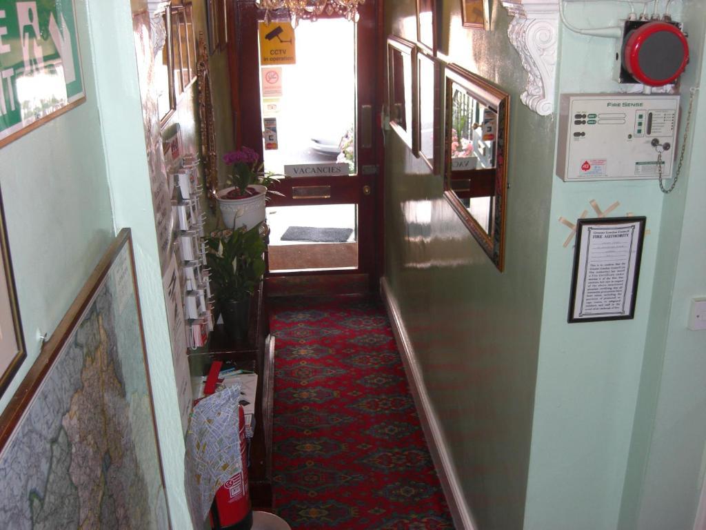 Bed & Breakfast Albany London