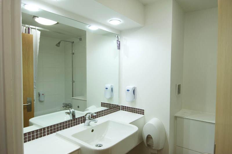 Premier King's Cross Hotel