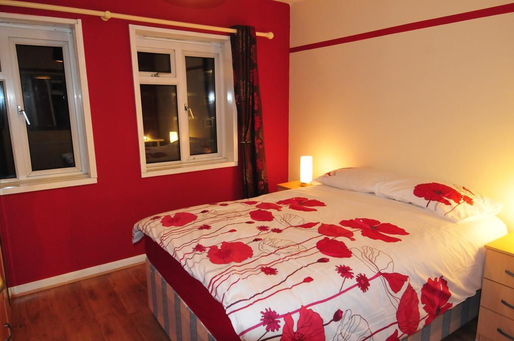 Guest house The Gibson