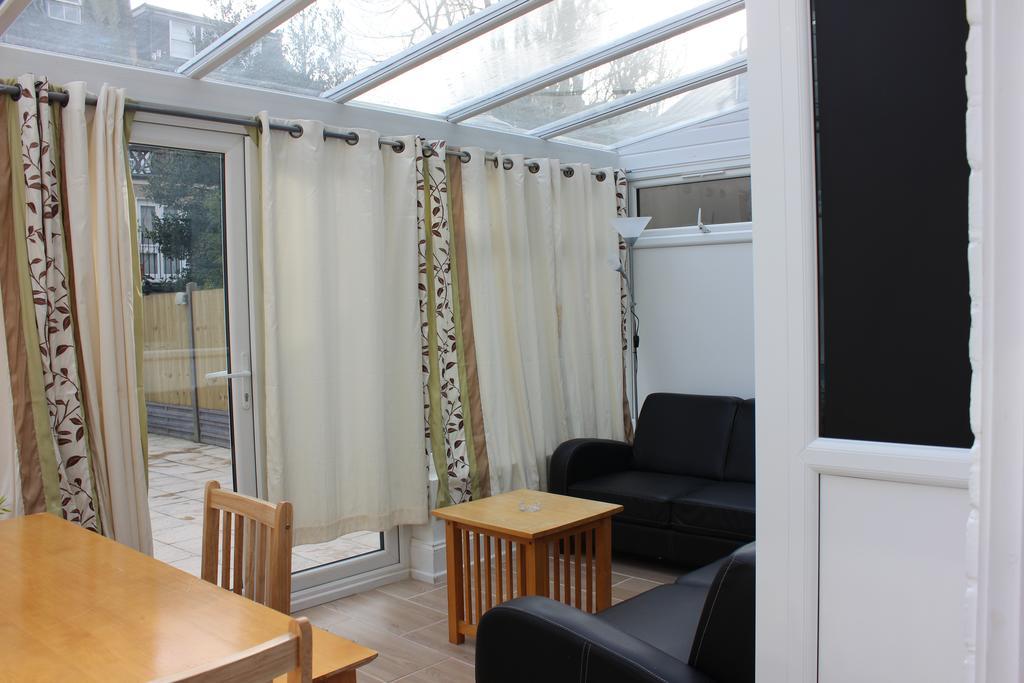 3 Portland Villas London