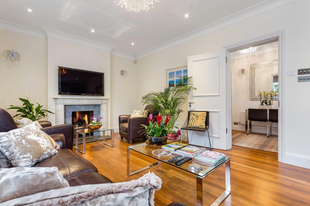 Hyde Park Residence Apartment