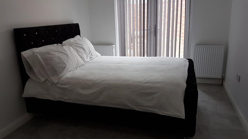 Last Minute Stay * London