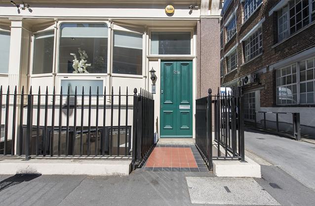 Fullwood Mews Apartment *