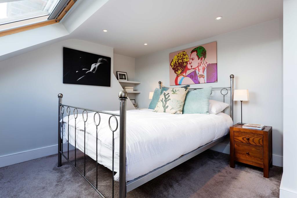 Veeve - Clapham Fairytale * Londen