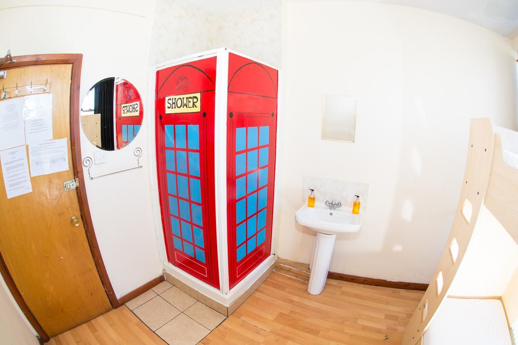 Kensal Backpackers