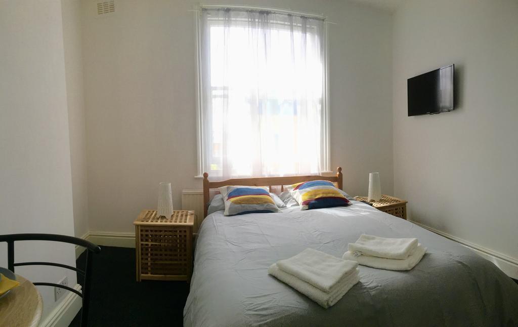 Hammersmith Lifestyle * London