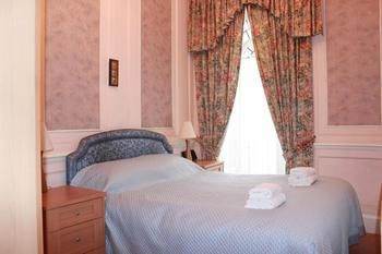 Kensingtoncourt 3* Londen