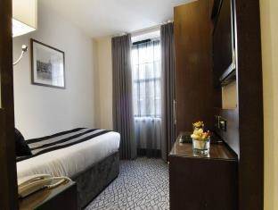 Four Season Hotel