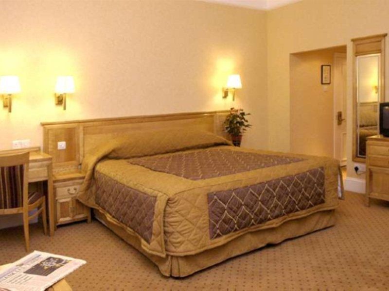 Grange Buckingham 4*