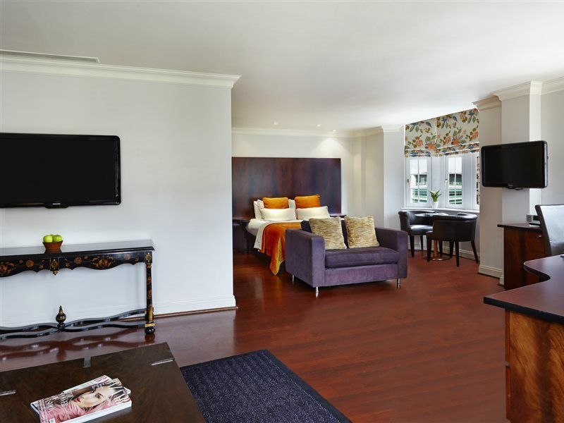 Radisson Blu Hotel, Euston Square Hotel 4*