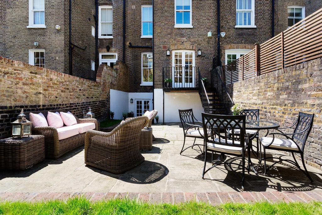 Veeve - Pastel Chelsea Holiday home London