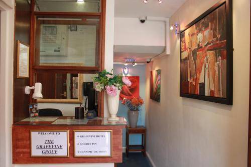 The Grapevine Hotel London