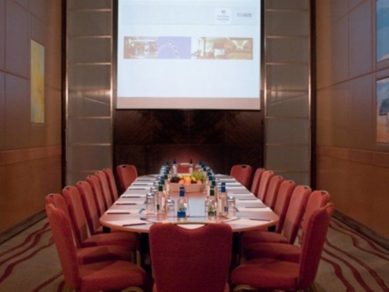Plaza On The River Club&residencia Londres